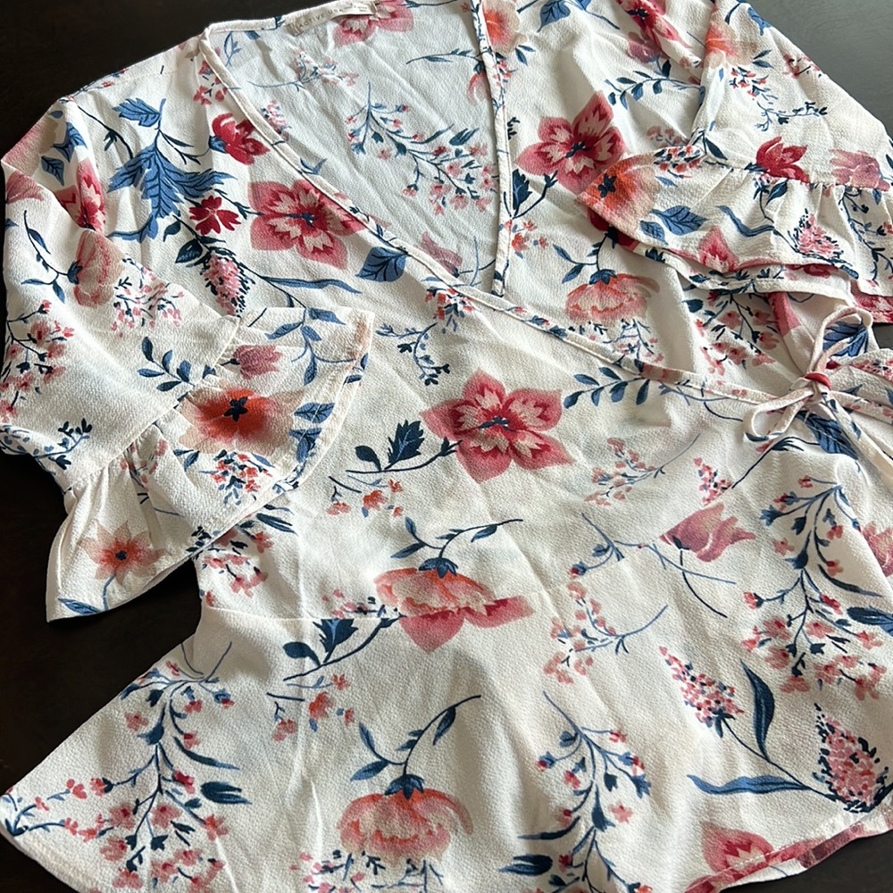 Floral 1/2 Sleeve Tie Blouse - Picture 8 of 14